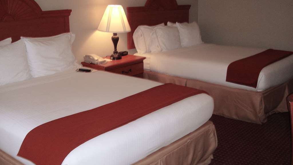Hotel Baymont By Wyndham Marianna Habitación foto